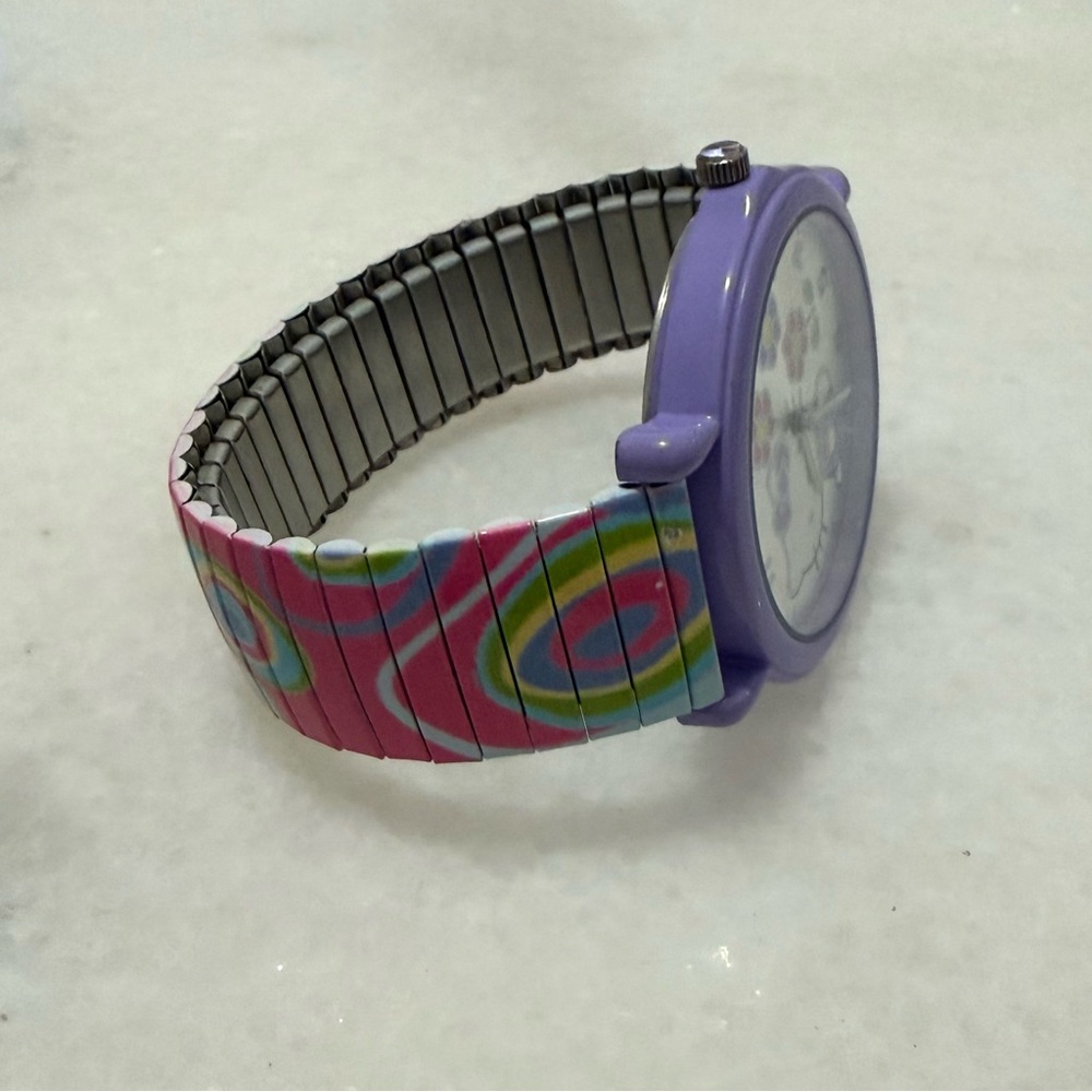 ✔️Sanrio Purple & Pink Spring Watch - Picture 6 of 8